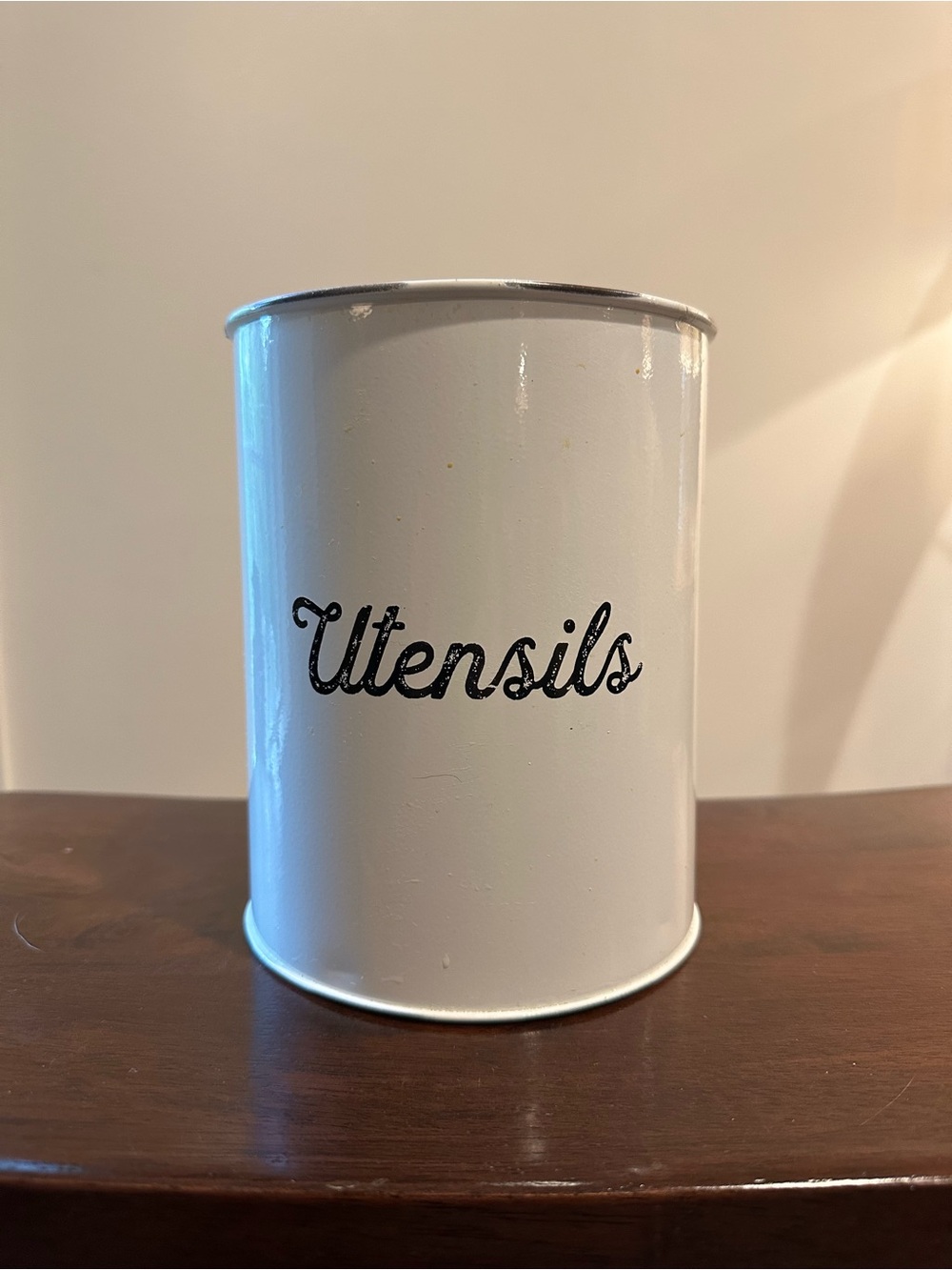 Metal utensil holder • intentionally distressed top •
Counter top • no rust